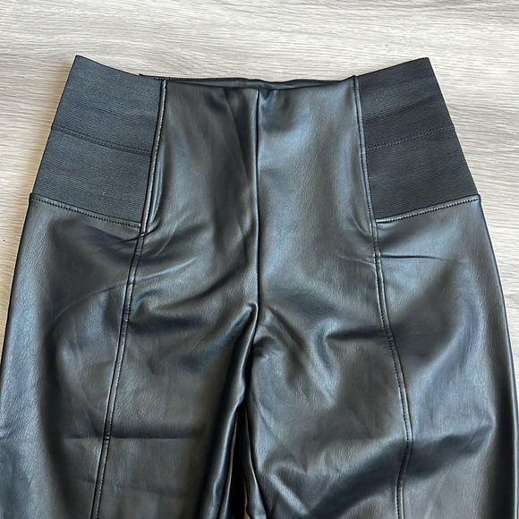 Ci Sono Faux Leather Pants NWT - Picture 2 of 3